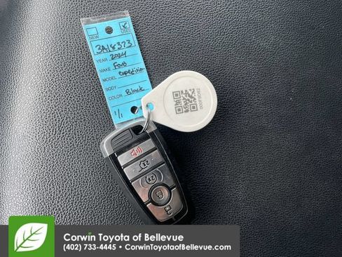 Used 2024 Ford Expedition XLT AWD/4WD image 28