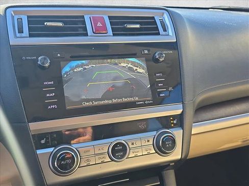 Used 2016 Subaru Outback 2.5i Limited image 12