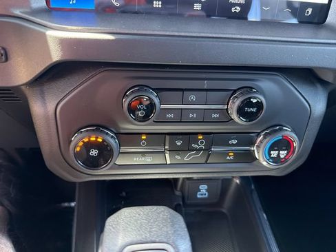 New 2025 Ford Bronco 4-Door w/ Sasquatch Package AWD/4WD image 24
