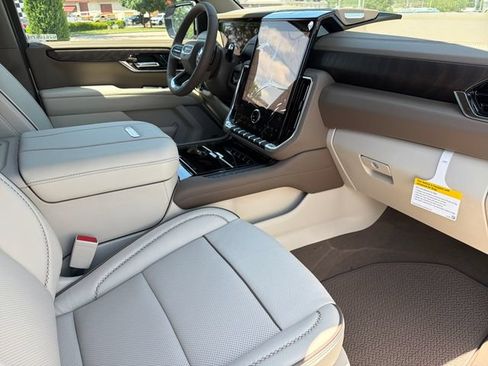 New 2026 GMC Yukon Denali AWD/4WD image 21