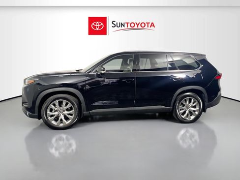 Used 2025 Toyota Grand Highlander AWD Hybrid image 7