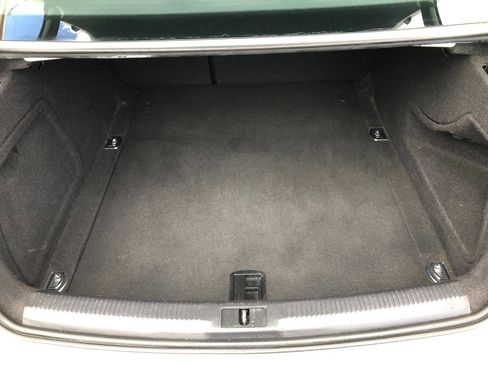 Used 2009 Audi A4 2.0T Premium image 29