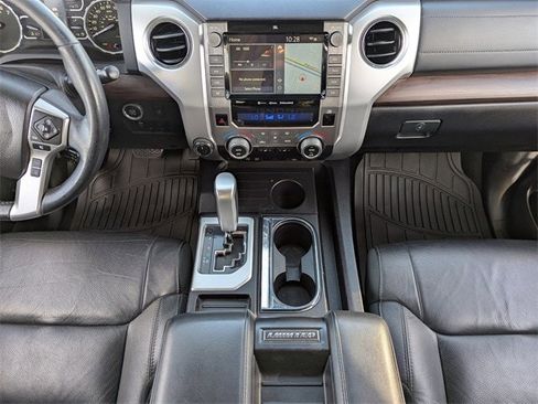 Used 2021 Toyota Tundra Limited w/ Limited Premium Package image 18