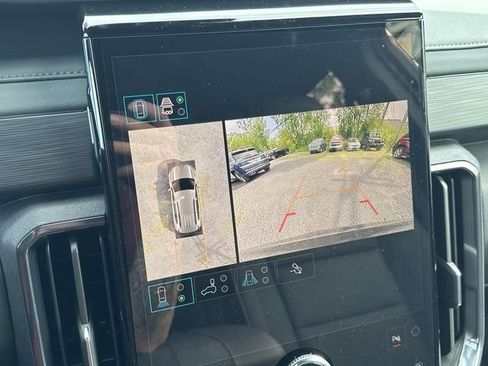 New 2026 GMC Acadia AT4 w/ LPO, Floor Liner Package image 15