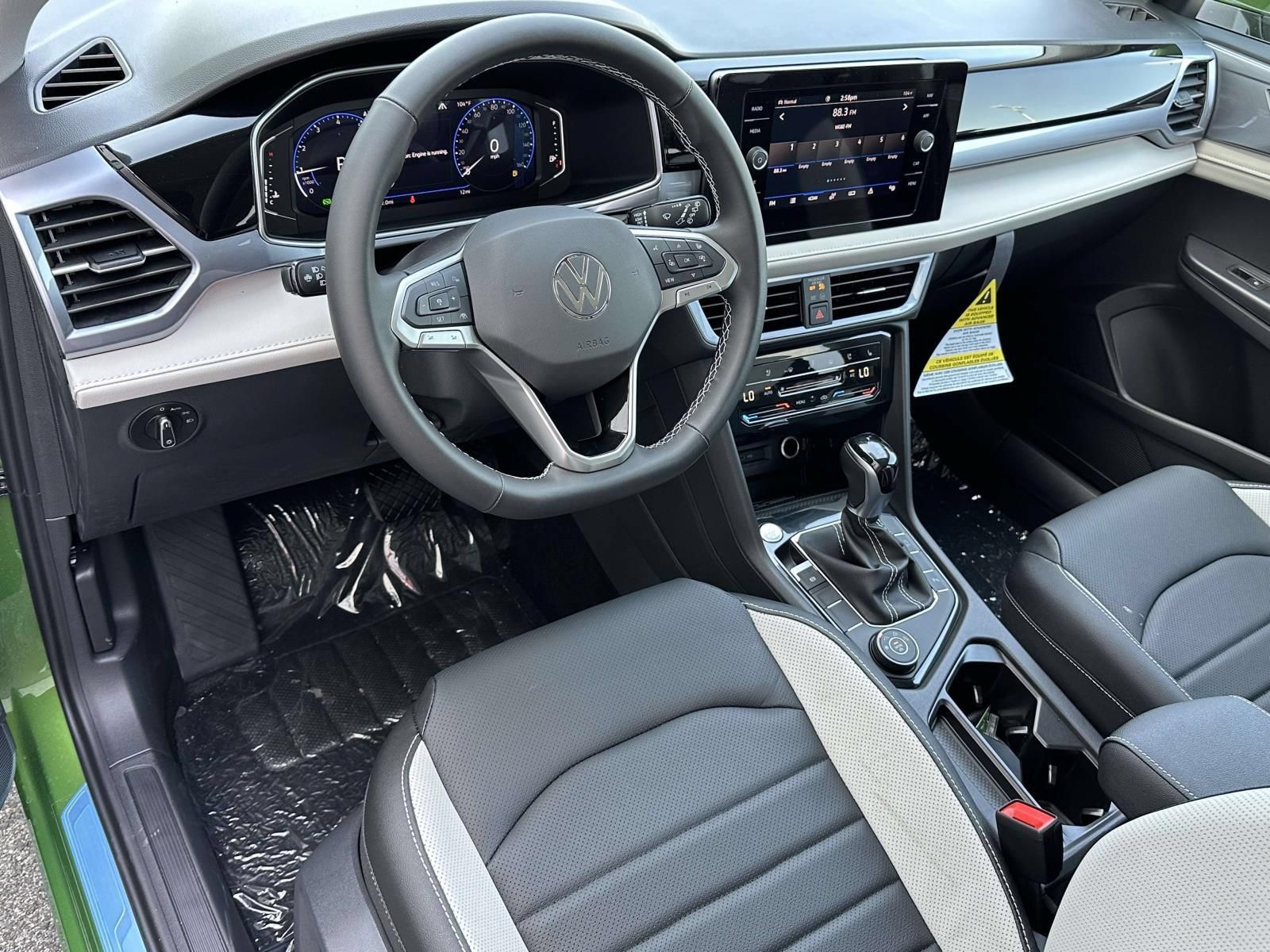 New 2026 Volkswagen Taos SEL AWD/4WD image 10