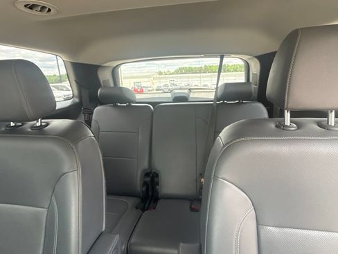 Used 2021 Chevrolet Traverse Premier w/ LPO, Floor Liner Package AWD/4WD image 37