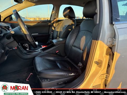 Used 2012 Chevrolet Malibu LTZ image 12