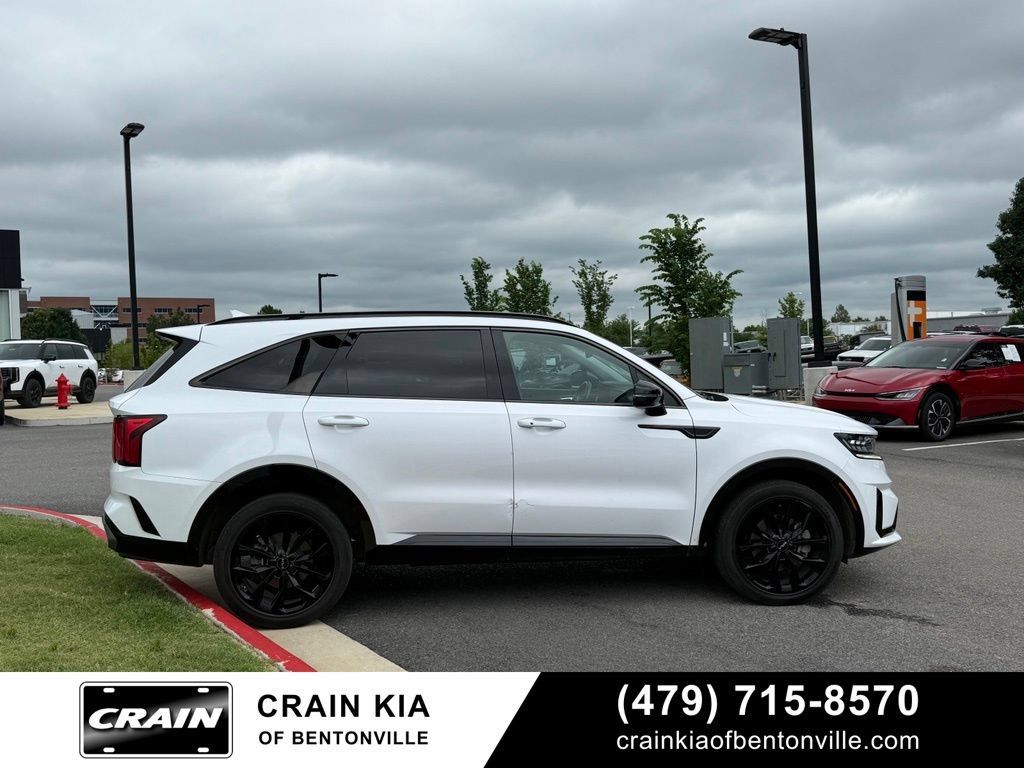 Used 2023 Kia Sorento SX AWD/4WD image 8