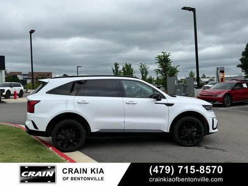 Used 2023 Kia Sorento SX AWD/4WD image 8