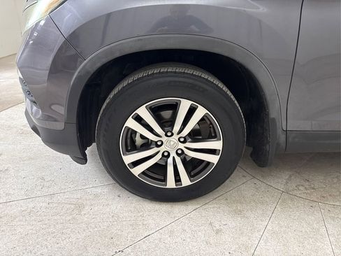 Used 2018 Honda Pilot EX image 16