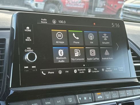 Used 2025 Honda Odyssey Sport-L image 18