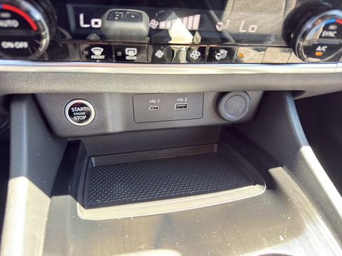 Certified 2023 Nissan Rogue SV AWD/4WD image 19