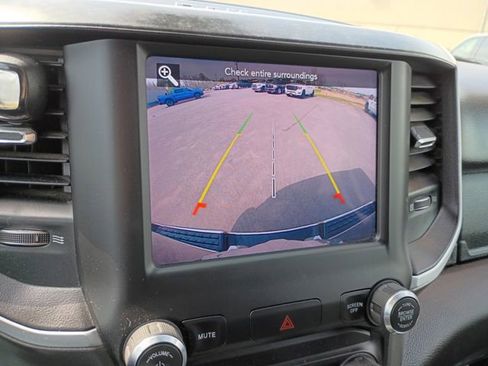 Used 2020 RAM 1500 Big Horn AWD/4WD image 15