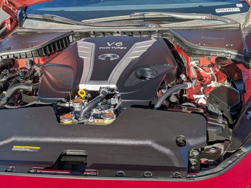 Used 2018 INFINITI Q50 Red Sport 400 w/ Sensory Package (Sport) image 32