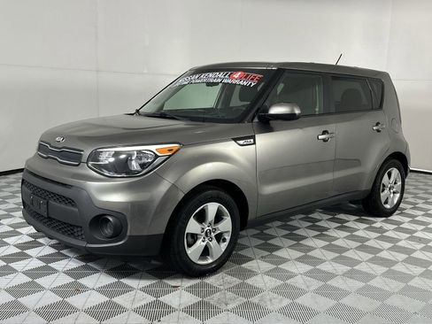 Used 2019 Kia Soul FWD image 4