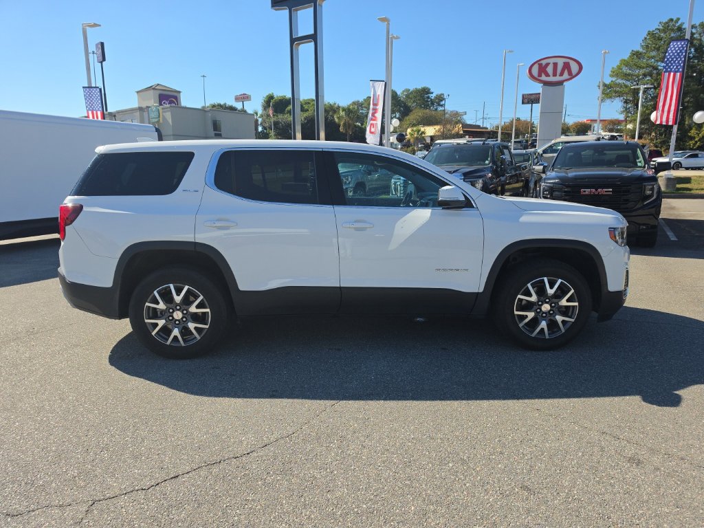 Used 2023 GMC Acadia SLE FWD image 8