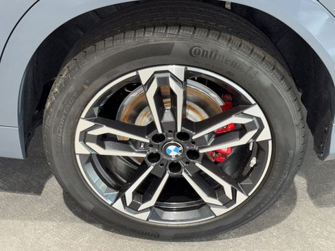 New 2026 BMW X2 xDrive28i w/ M Sport Package AWD/4WD image 25