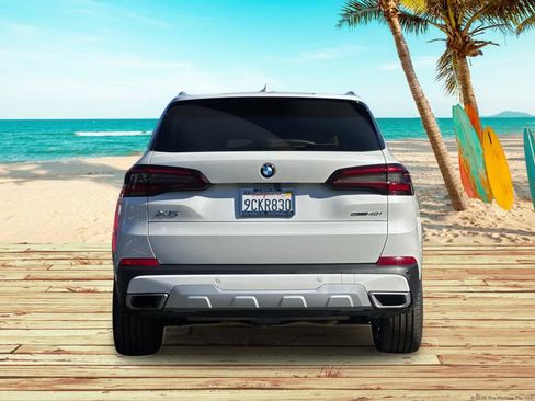 Used 2022 BMW X5 sDrive40i w/ Parking Assistance Package image 5