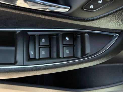 Used 2016 Chevrolet Cruze LS FWD image 26