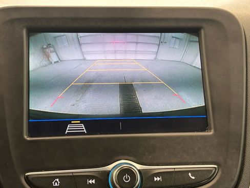 Used 2021 Chevrolet Equinox LT AWD/4WD image 40