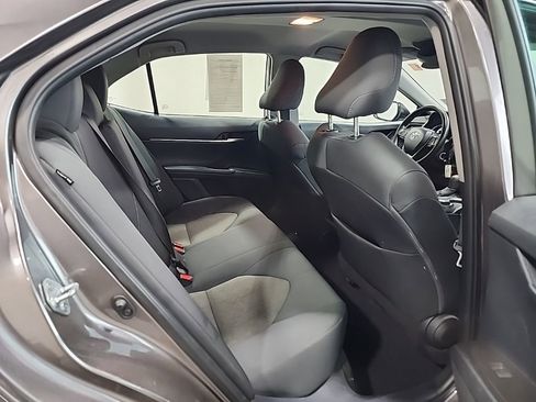 Used 2023 Toyota Camry LE FWD image 8