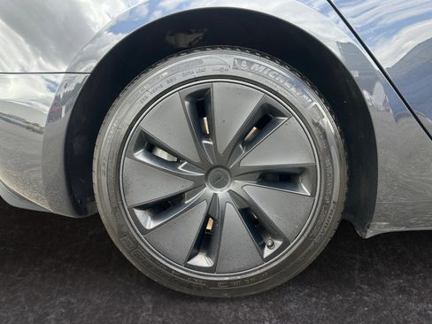Used 2024 Tesla Model 3 Long Range RWD image 14