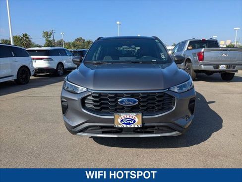 New 2025 Ford Escape ST-Line w/ Tech Pack #1 image 8