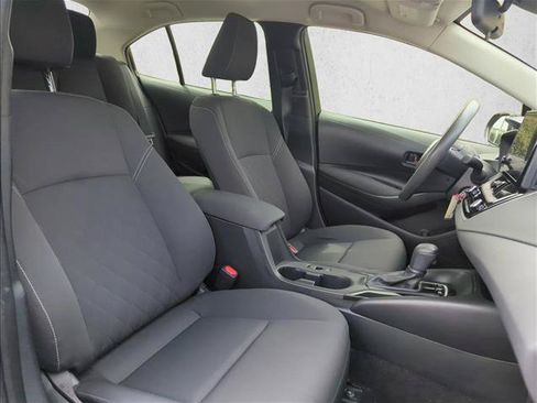 Used 2024 Toyota Corolla LE FWD image 28
