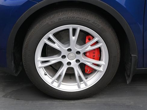 Used 2024 Tesla Model Y Long Range image 22