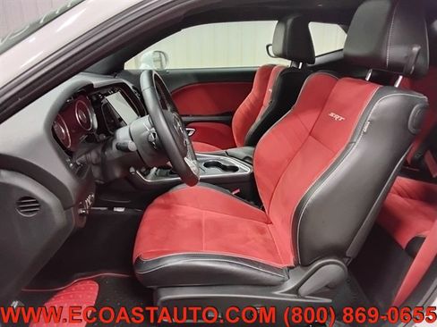 Used 2015 Dodge Challenger SRT w/ Technology Group RWD image 10