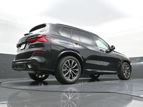 New 2026 BMW X5 xDrive40i w/ M Sport Package AWD/4WD image 27