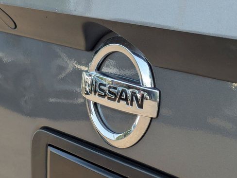 Used 2015 Nissan Titan SL w/ SL Moonroof Package AWD/4WD image 32