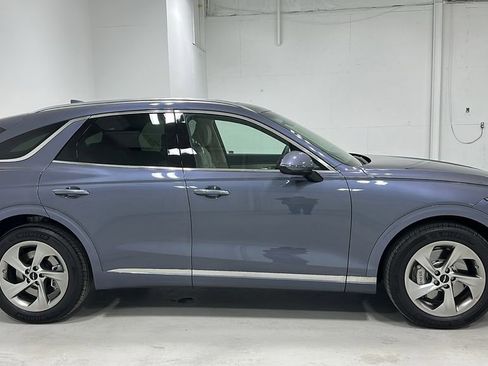 Certified 2026 Genesis GV70 2.5T Advanced image 6