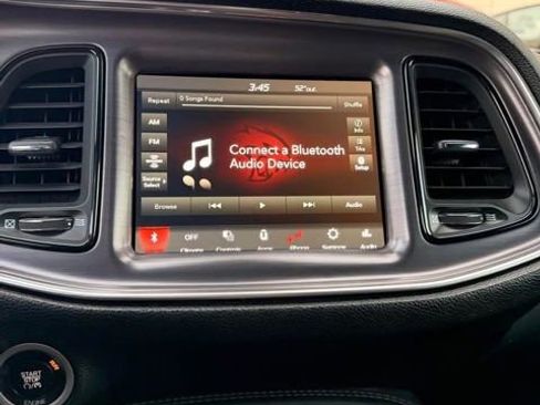 Used 2015 Dodge Challenger R/T w/ Quick Order Package 22B R/T image 2