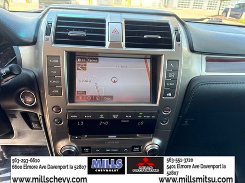 Used 2016 Lexus GX 460 w/ Premium Package AWD/4WD image 15