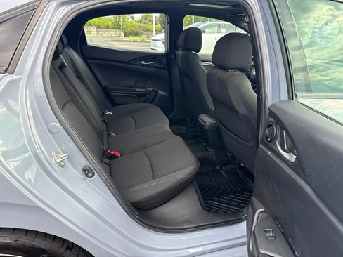 Used 2019 Honda Civic EX image 6