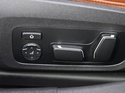Used 2024 BMW M3 Competition w/ M Carbon Exterior Package AWD/4WD image 14