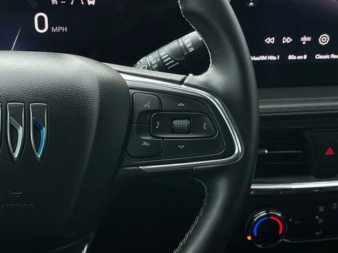 Certified 2025 Buick Encore GX Preferred FWD image 14