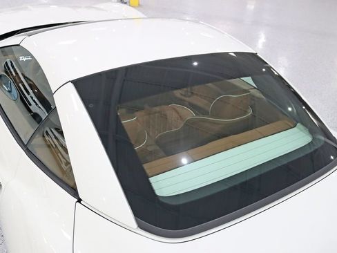Used 2011 Ferrari California RWD image 34