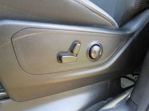 Used 2022 RAM 1500 Big Horn RWD image 8