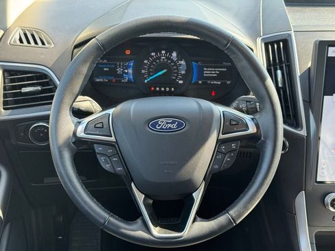 Certified 2023 Ford Edge SEL image 13