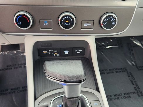 New 2026 Hyundai Kona SE image 23