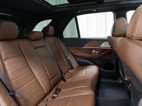 New 2026 Mercedes-Benz GLE 580 4MATIC image 24