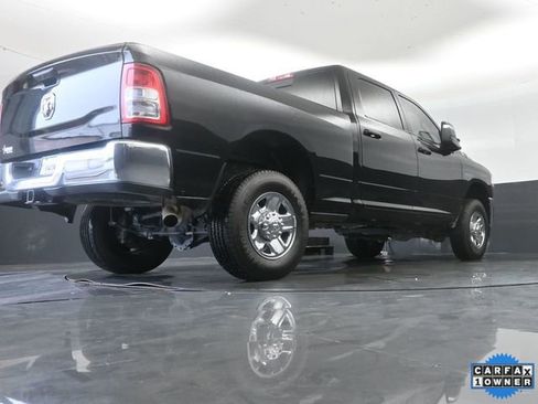 Used 2024 RAM 2500 Tradesman w/ Chrome Appearance Group AWD/4WD image 27