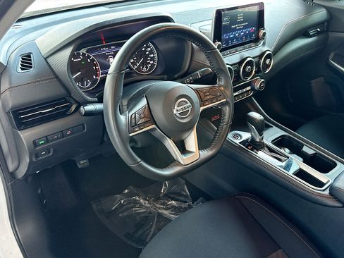Used 2022 Nissan Sentra SR image 9