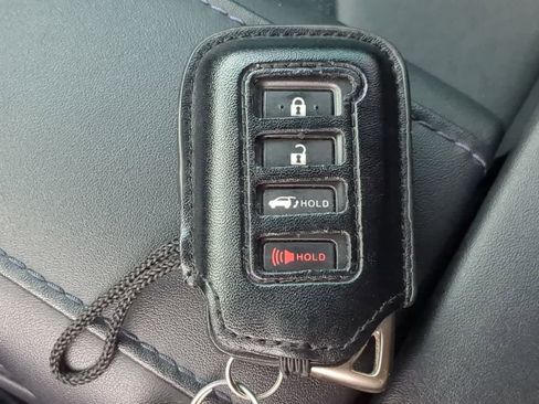 Used 2022 Lexus RX 350L Premium image 36