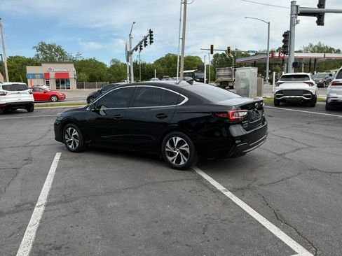 Used 2022 Subaru Legacy Premium AWD/4WD image 9
