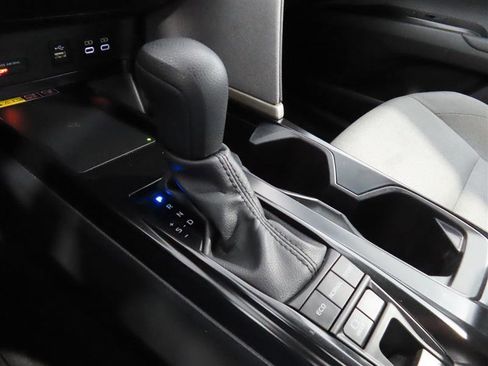 Used 2025 Toyota Camry LE w/ Convenience Package FWD image 27