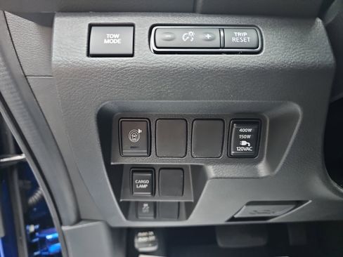 New 2026 Nissan Frontier SV image 10