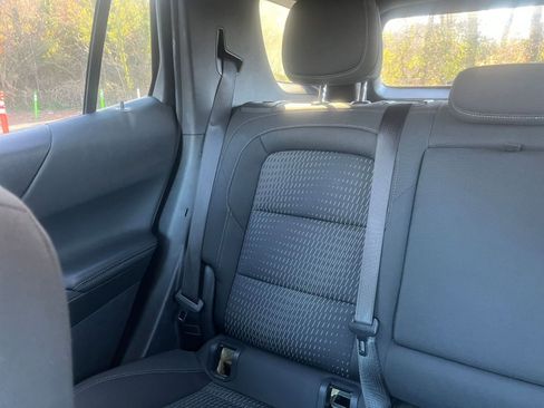 Used 2025 Chevrolet Equinox LT image 40